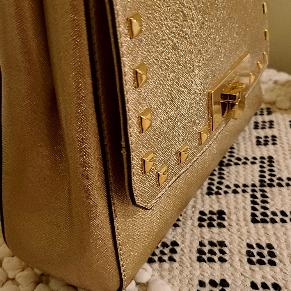 Handbag - Picture 6 of 8